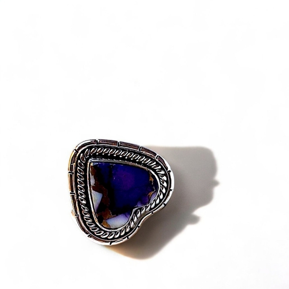 Sterling Silver Heart-Shaped Purple Mojave Turquoise Ring (Size 8) - Picture 4 of 14